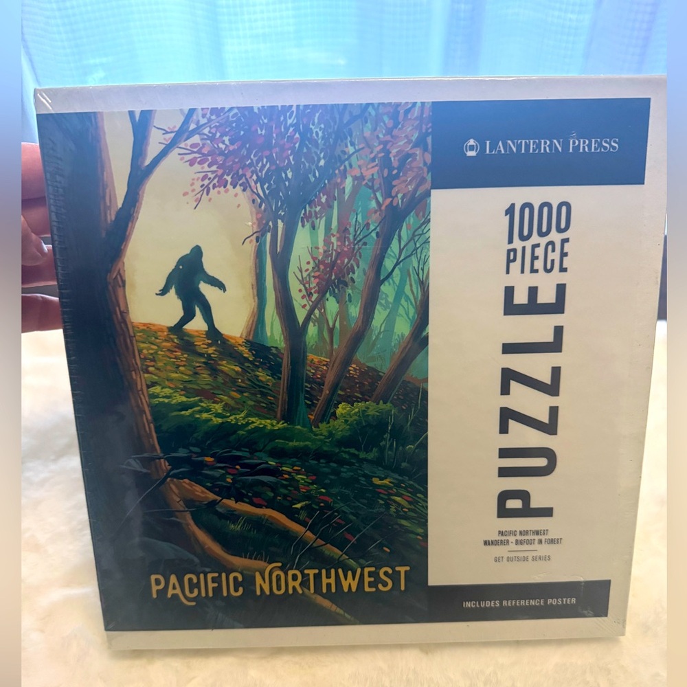 Bigfoot in Forest Puzzle 1000 pc by Lantern Press -PNW- sealed new- get outside